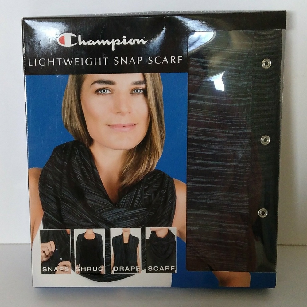BNIB Champion Lightweight Snap Scarf
